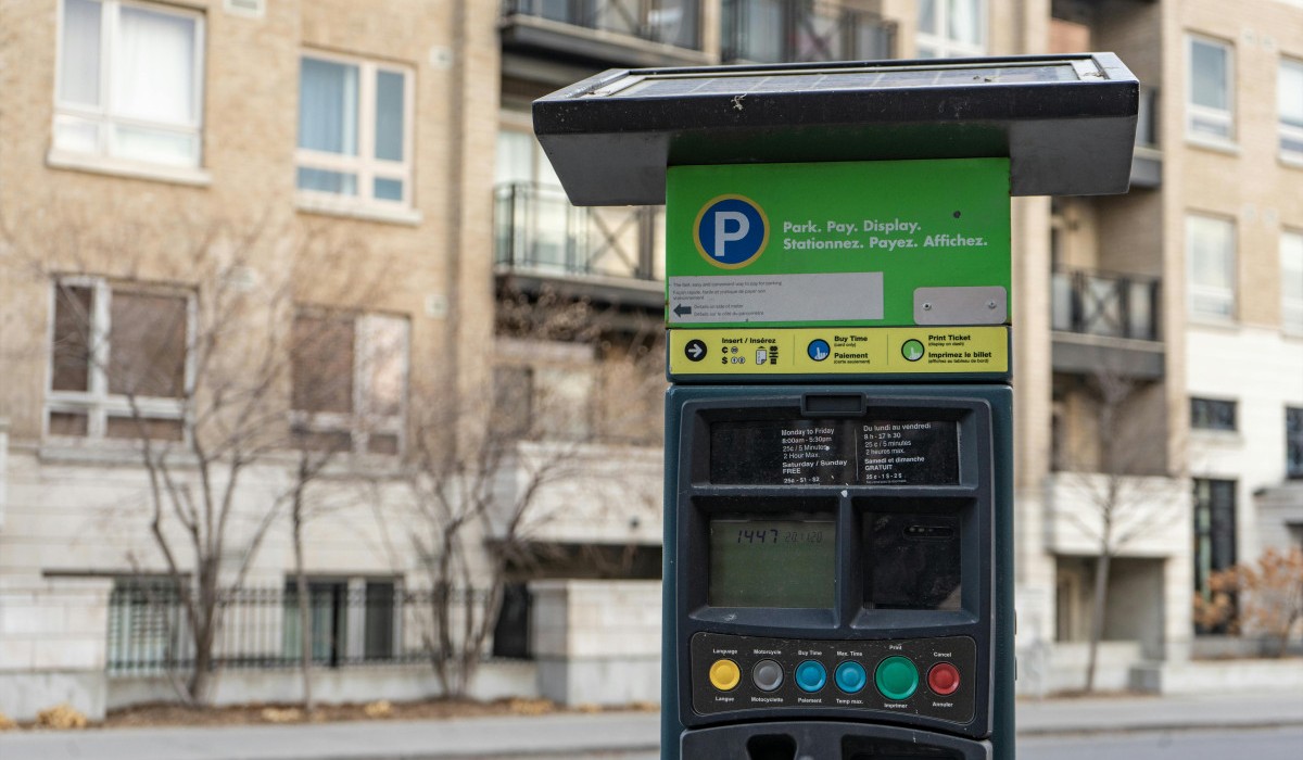 Freiburg erhöht Stunden- und Tagestarife für das Parken im Straßenraum