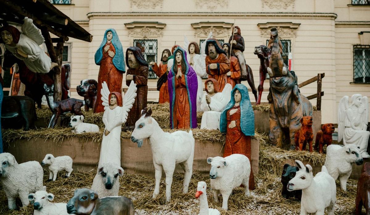Mundenhof führt Krippenspiel mit rund 80 Tieren und 150 Mitwirkenden auf