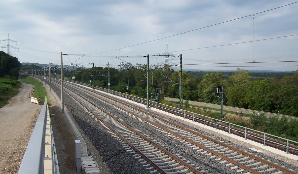 Rheintalbahn-Gipfel in Freiburg: Denzlingen fordert Lärmschutz, Verkehrsqualität und Transparenz